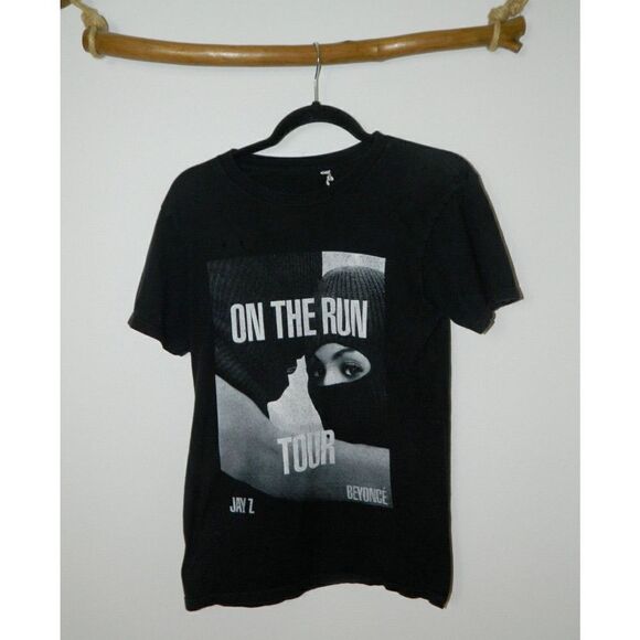 On The Run Tour Jay Z Beyonce Concert T-Shirt 2014 Black Size Small - Picture 1 of 5